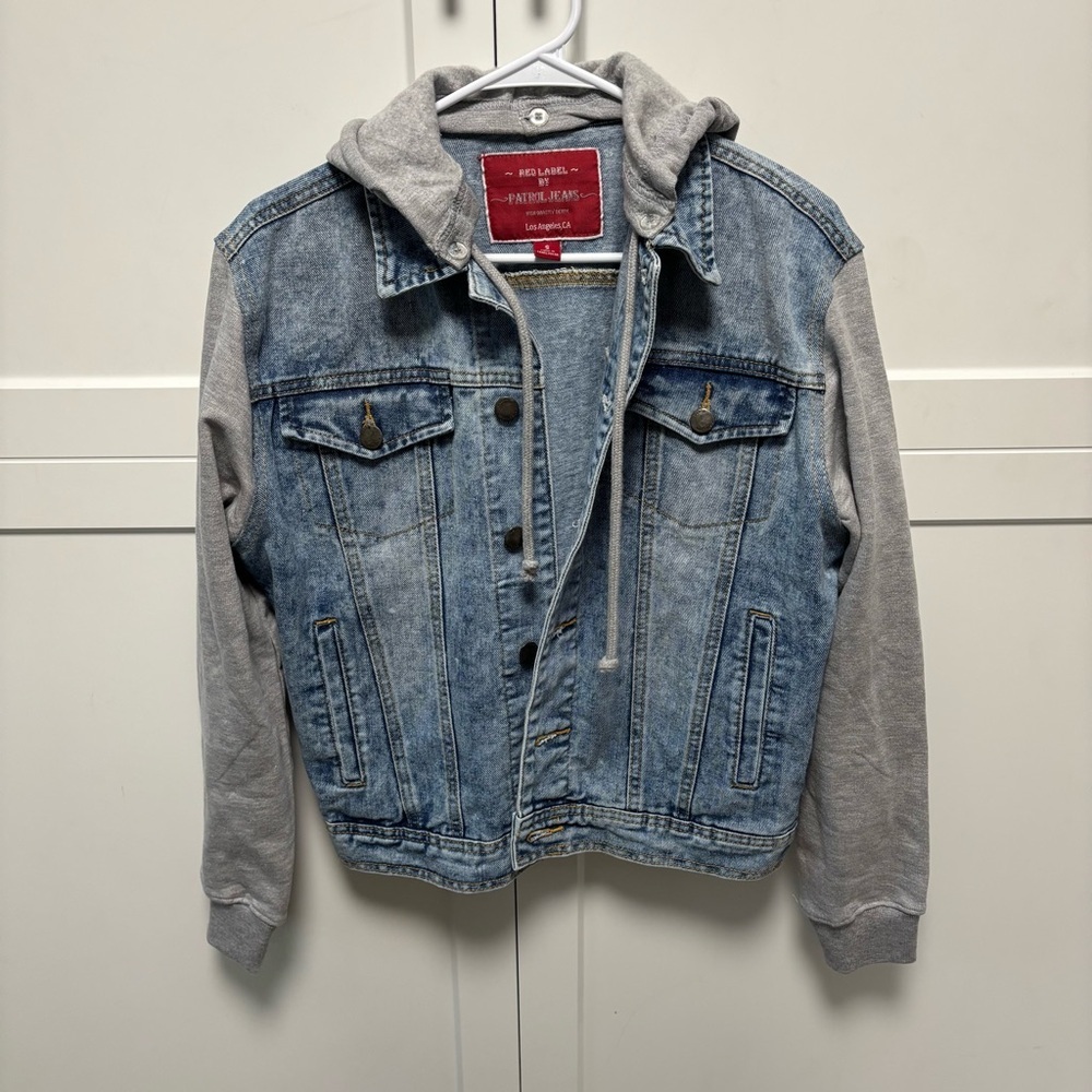 Women’s Red Label by Patrol Jeans Denim Jacket w Sweatshirt Sleeves & hood SM